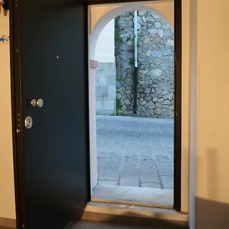 La Casetta Rosa 尼科泰拉