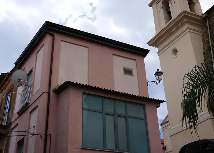 La Casetta Rosa בית נופש ניקוטרה